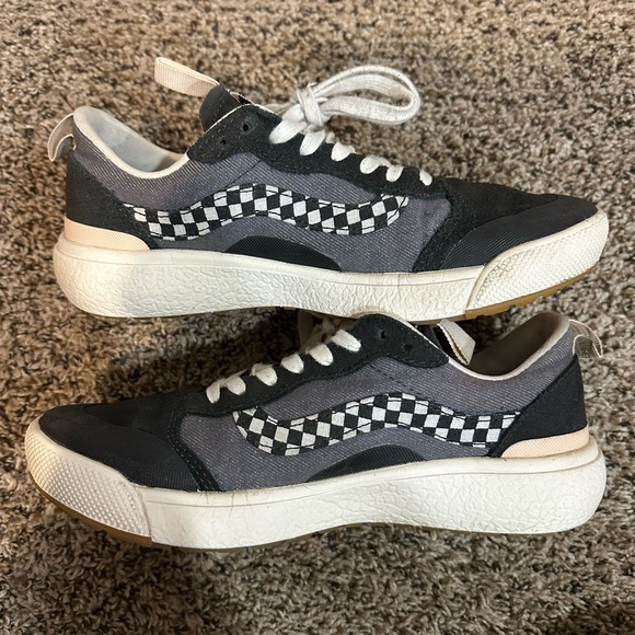Vans Ultra Range Checkered Sneakers Suede 721356 Black White Women’s Sz 7.5 - Picture 2 of 9
